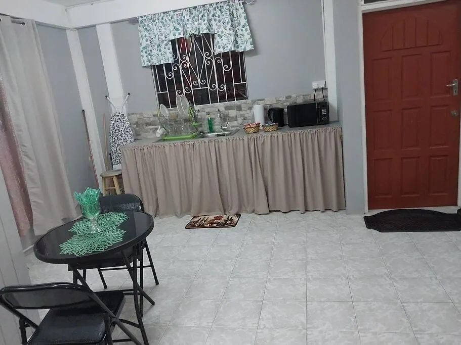 Soothe Your Groove - Roseau Apartment Dominica